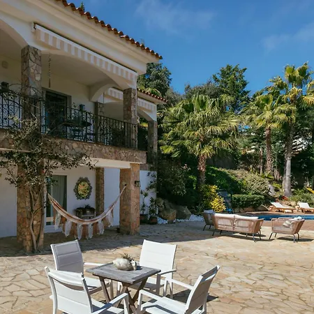 Maravilla Villa *